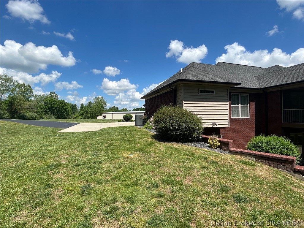 13002 Highway 60 Property Photo 5
