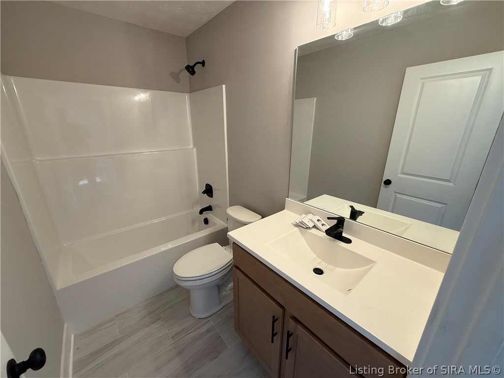 8022 Hudson Lane Property Photo 7