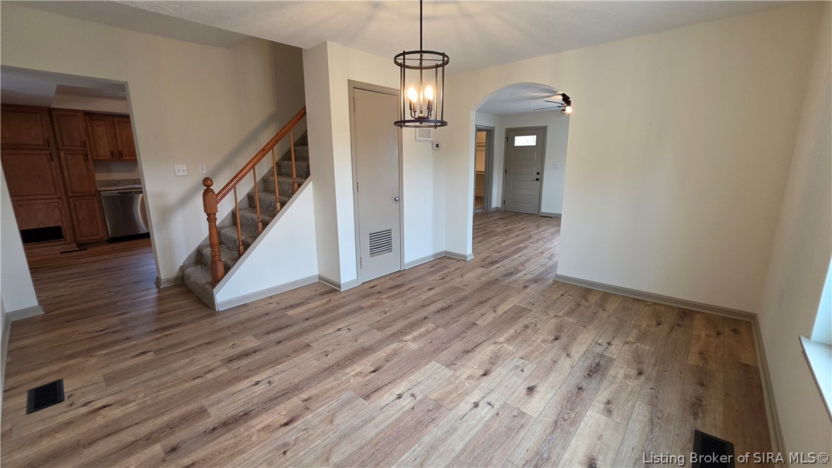 1723 Mcdonald Lane Property Photo 4