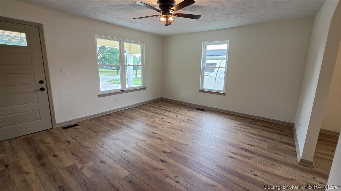 1723 Mcdonald Lane Property Photo 9