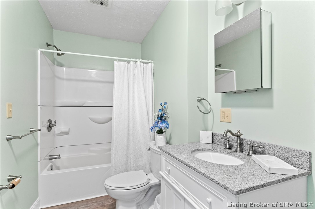 308 E Third Street Property Photo 33