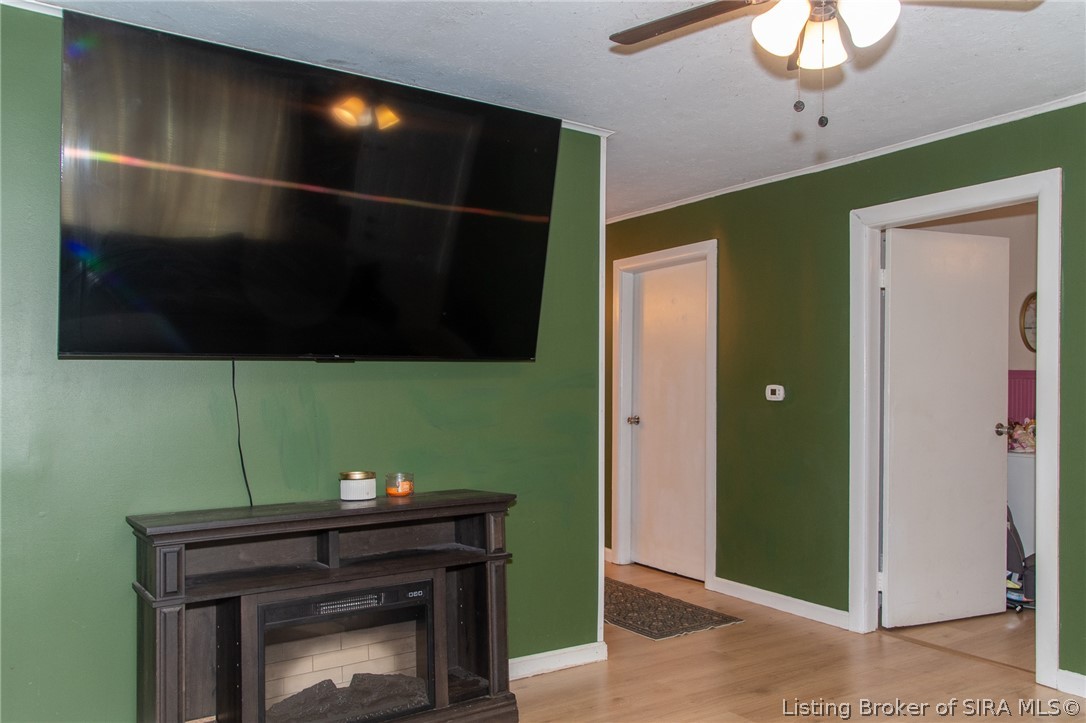 1828 Scott Road Property Photo 4