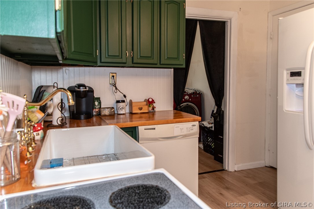 1828 Scott Road Property Photo 7