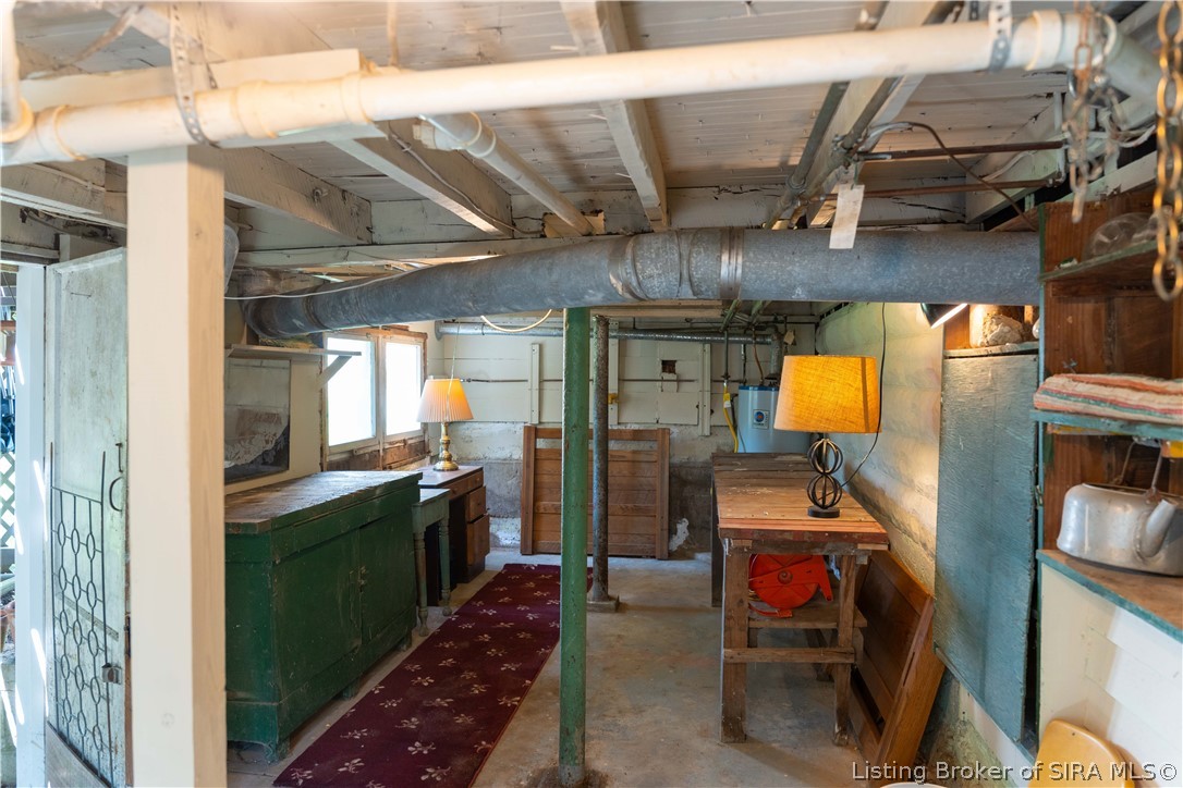 819 E Walnut Street Property Photo 40