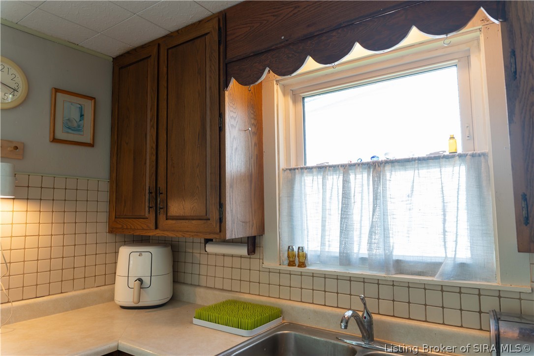 819 E Walnut Street Property Photo 49