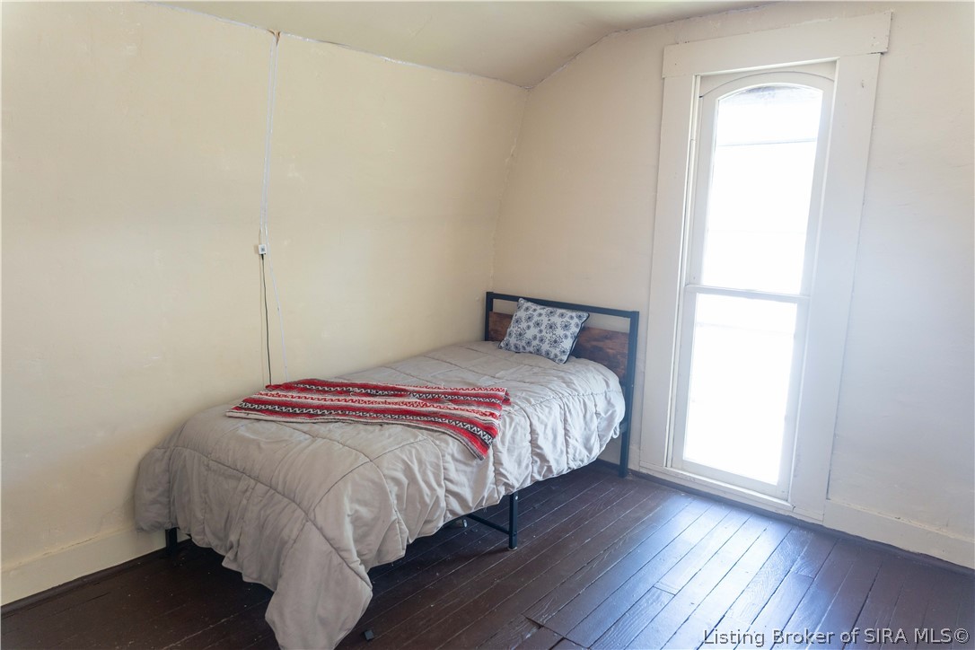 819 E Walnut Street Property Photo 50
