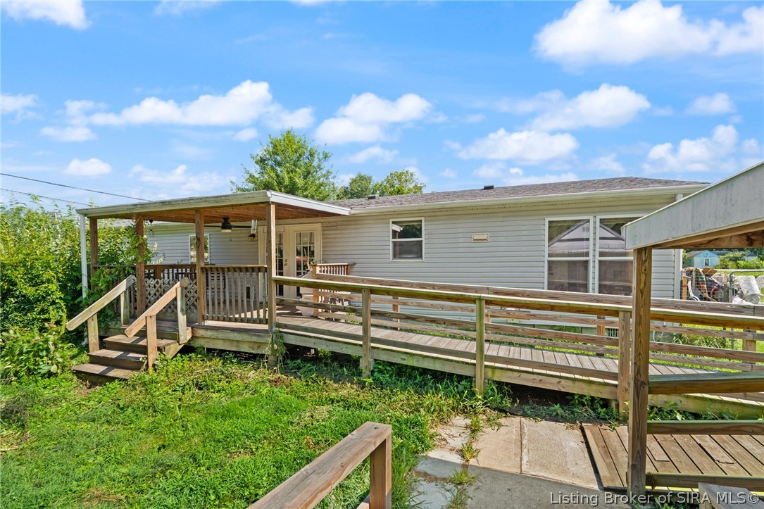 1410 E Water Street Property Photo 3