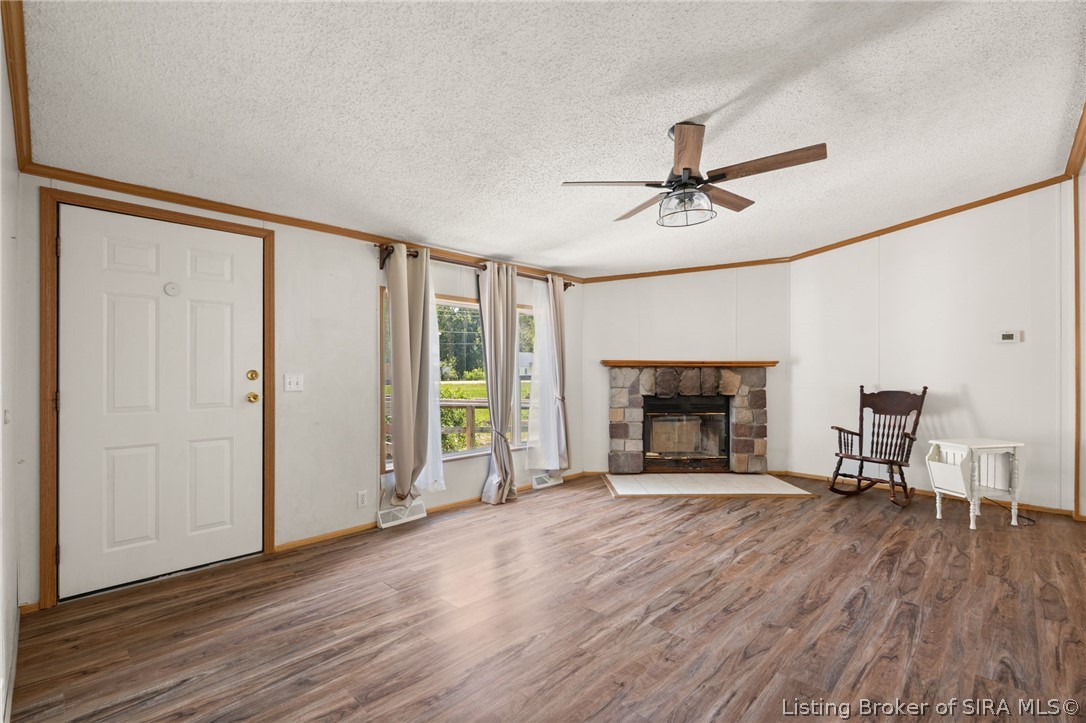 1410 E Water Street Property Photo 4