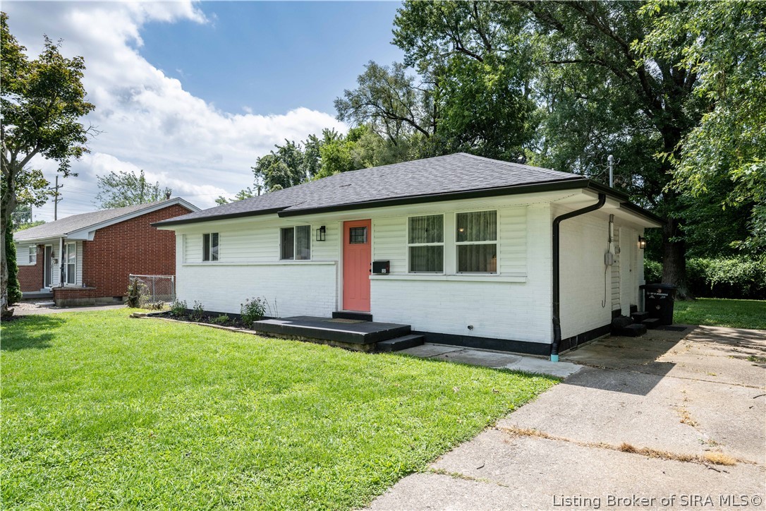 805 Foxglove Drive Property Photo 4