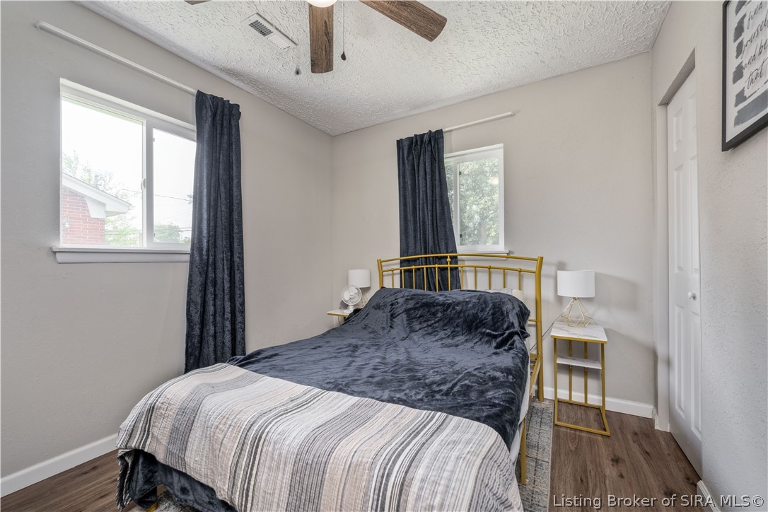 805 Foxglove Drive Property Photo 17