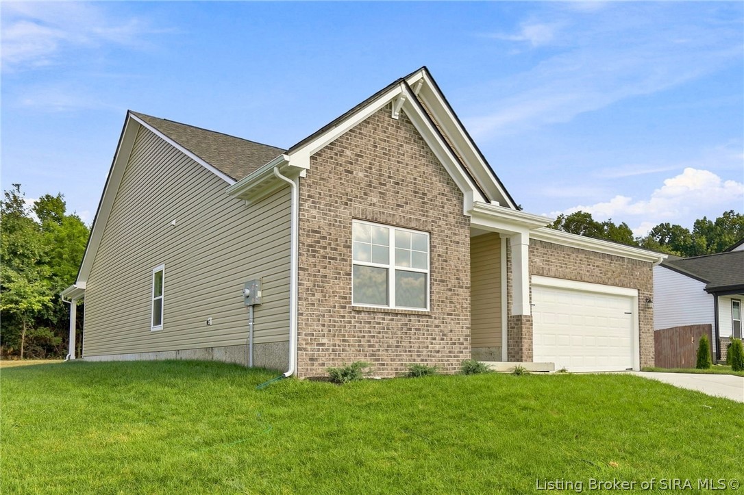 4044 Oakstone Drive Property Photo 3