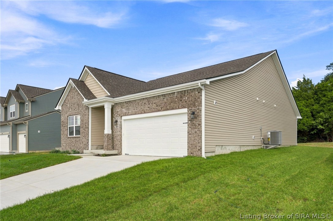 4044 Oakstone Drive Property Photo 4