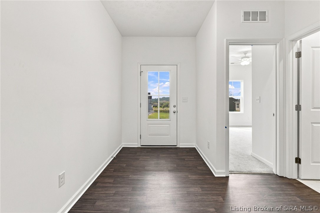 4044 Oakstone Drive Property Photo 7