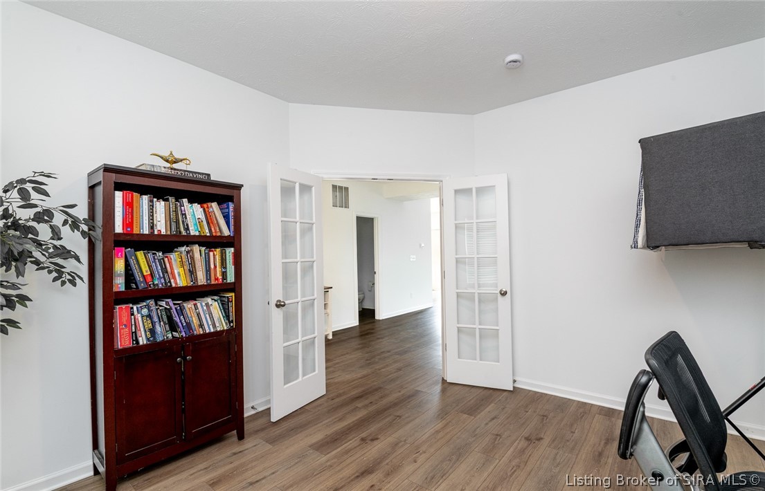 8008 Stacy Springs Boulevard Property Photo 6