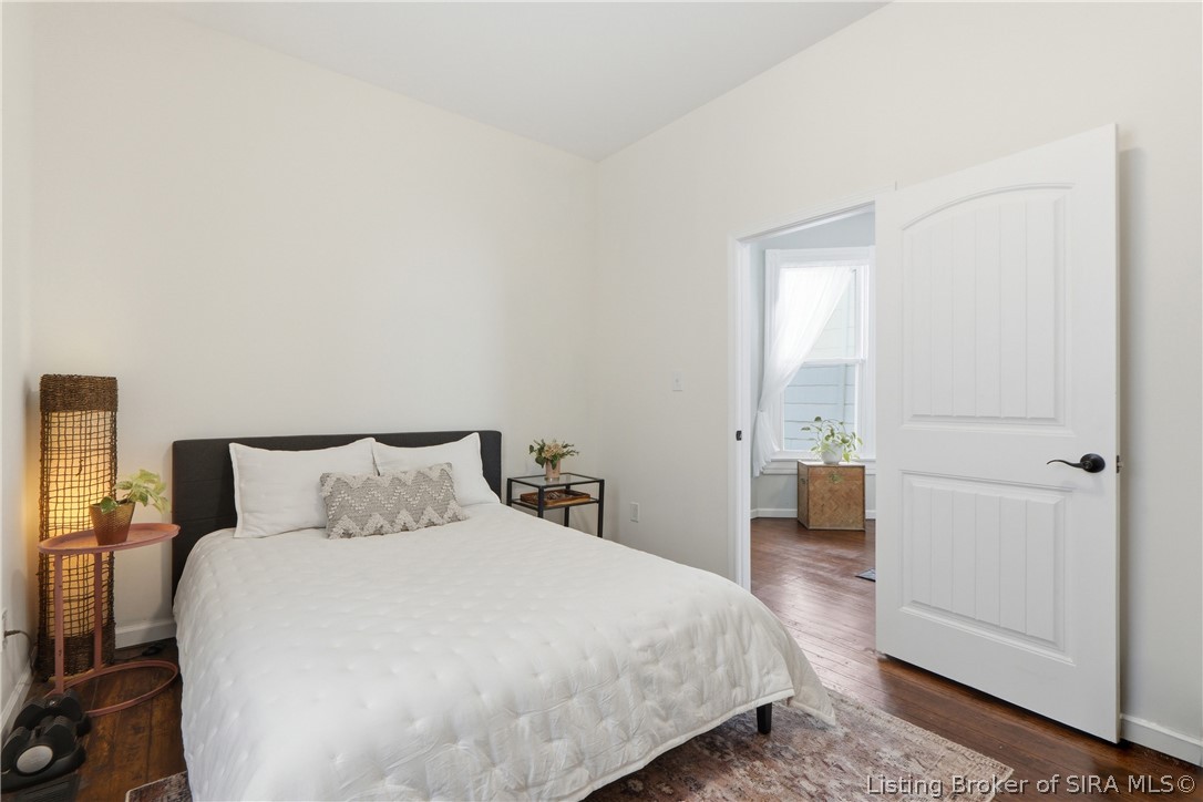 944 E Maple Street Property Photo 18
