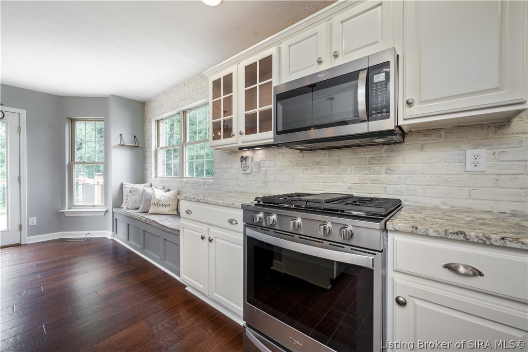 12008 Eagle Knoll Drive Property Photo 14