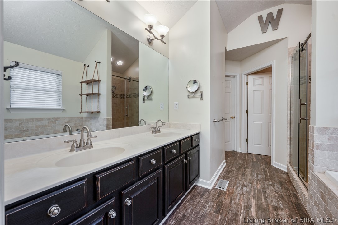 12008 Eagle Knoll Drive Property Photo 20
