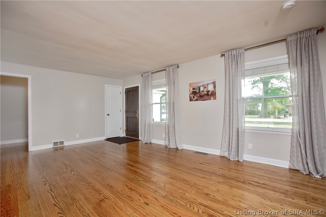 1705 Crestview Drive Property Photo 5