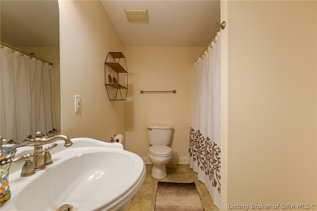 6719 Heritage Lane Property Photo 47
