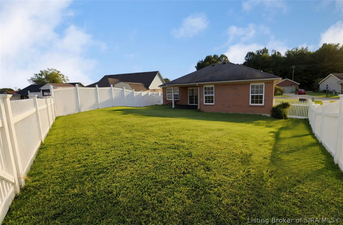 12310 Pinta Place Property Photo 4