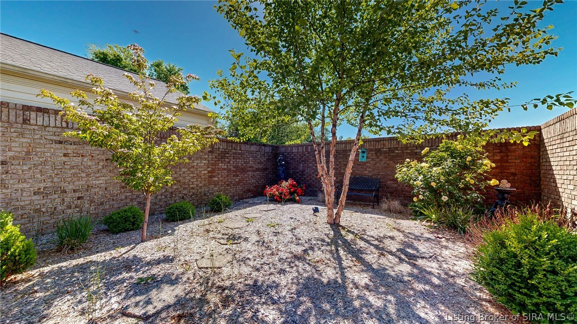33 Abby Chase Property Photo 31