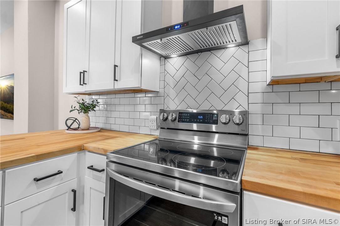 325 E 14th Street Property Photo 8