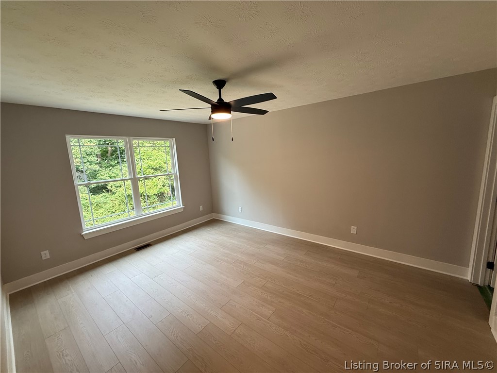 8042 Hudson Lane Property Photo 6