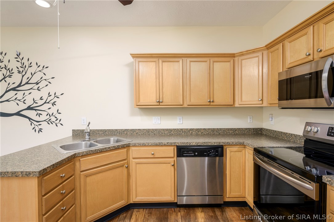 2920 River Heritage Trail Property Photo 7