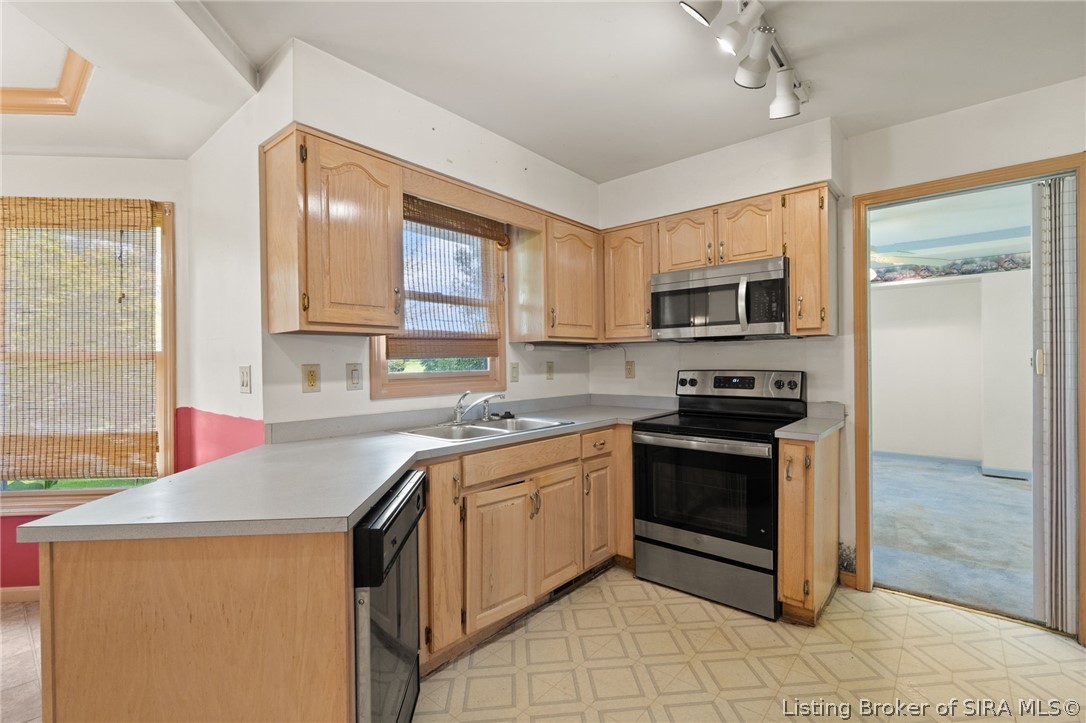 6620 Old Bethany Road Property Photo 15