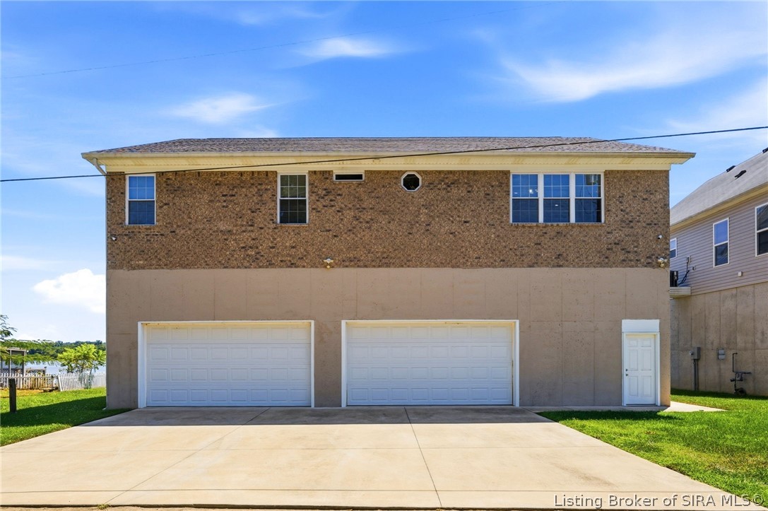 408 S Front Street Property Photo 1