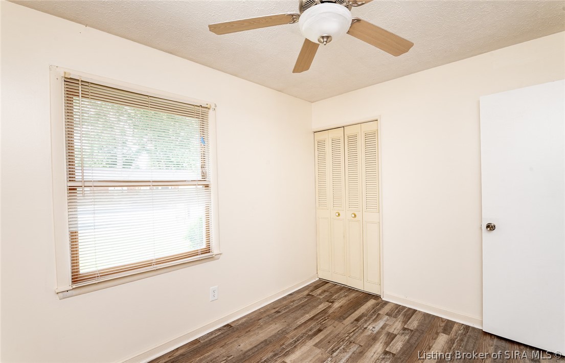 406 Mouser Street Property Photo 41