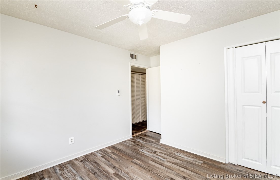 406 Mouser Street Property Photo 44
