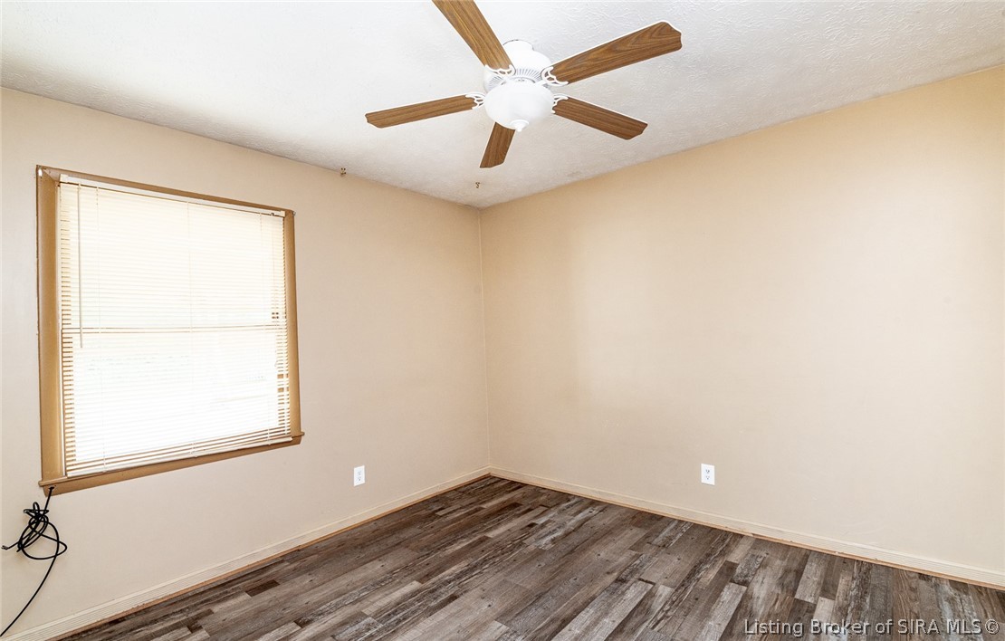 406 Mouser Street Property Photo 47