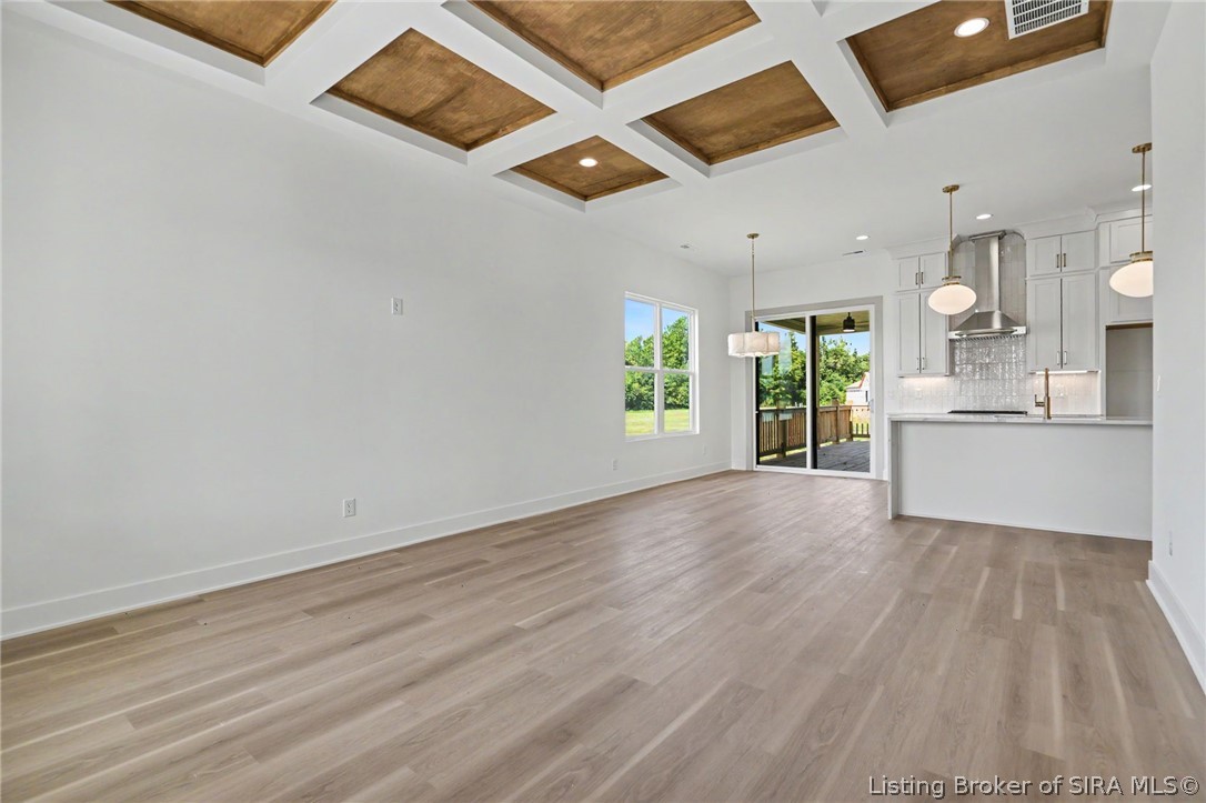 5009 Win Way Property Photo 5
