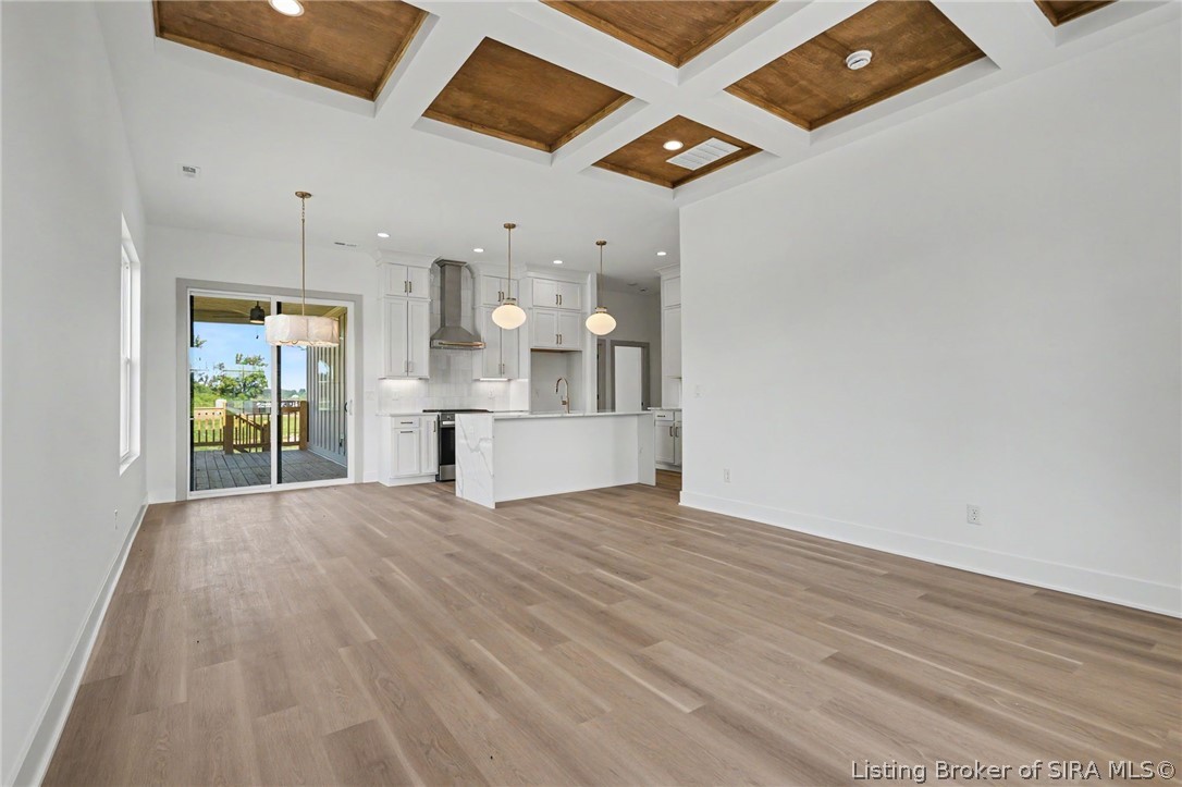 5009 Win Way Property Photo 6