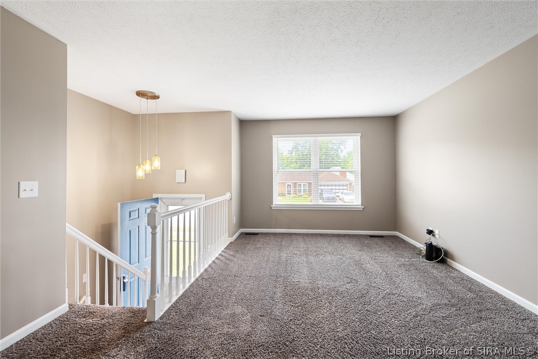 4600 Scott Drive Property Photo 5