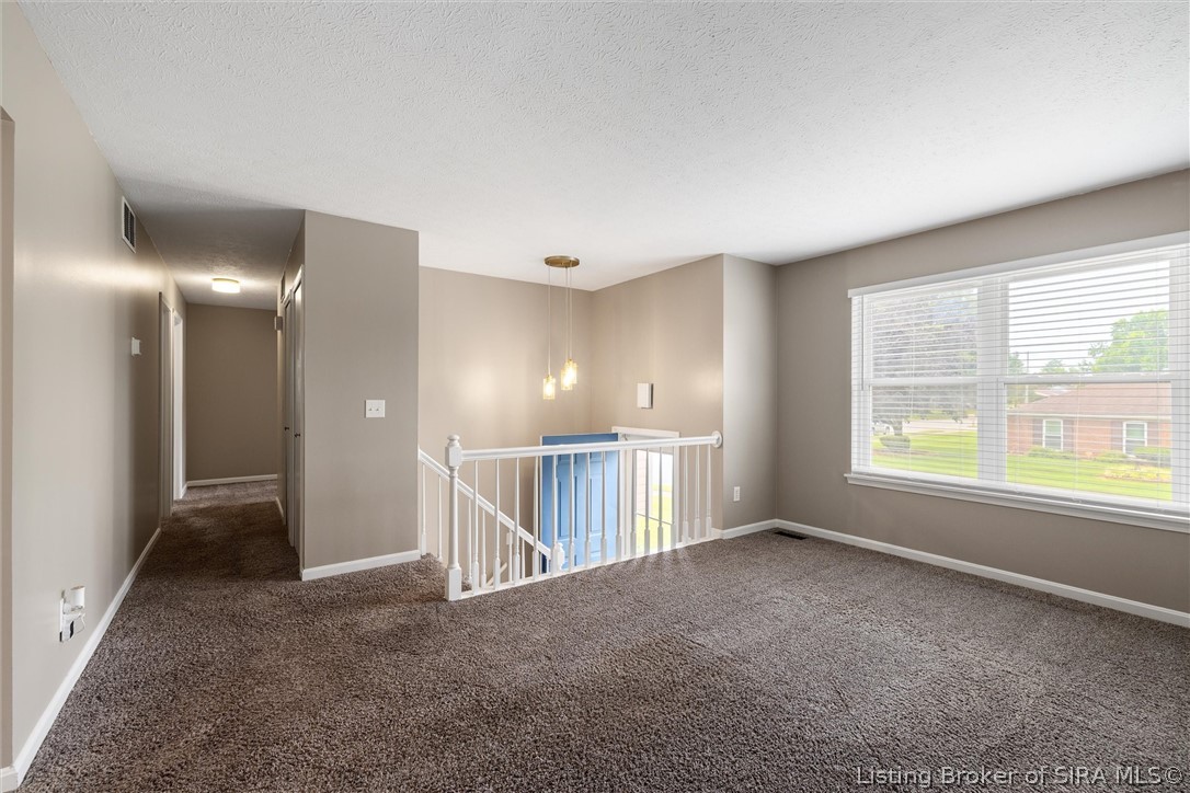 4600 Scott Drive Property Photo 6