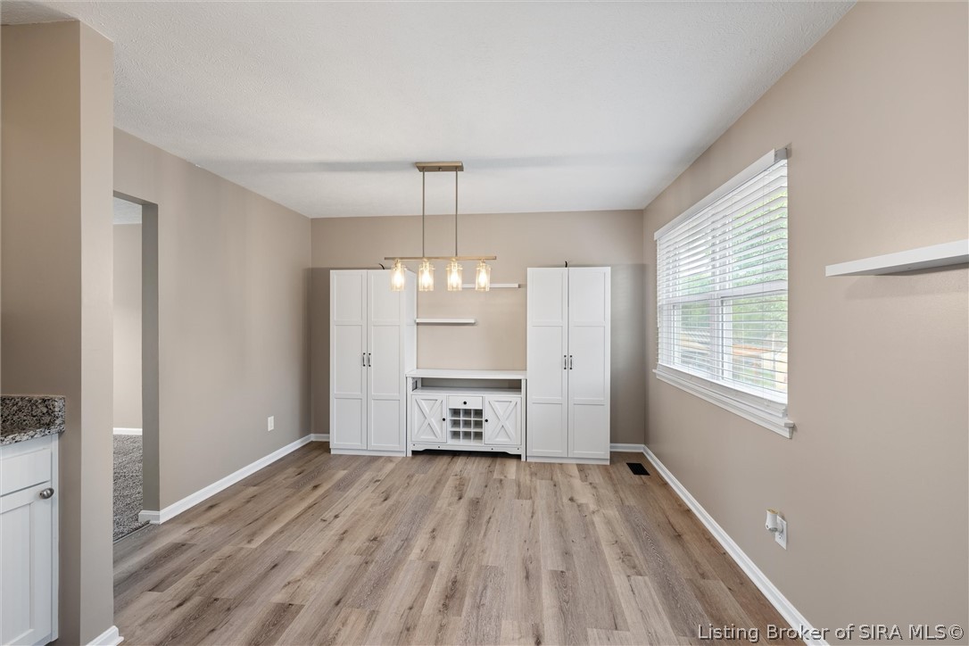 4600 Scott Drive Property Photo 10