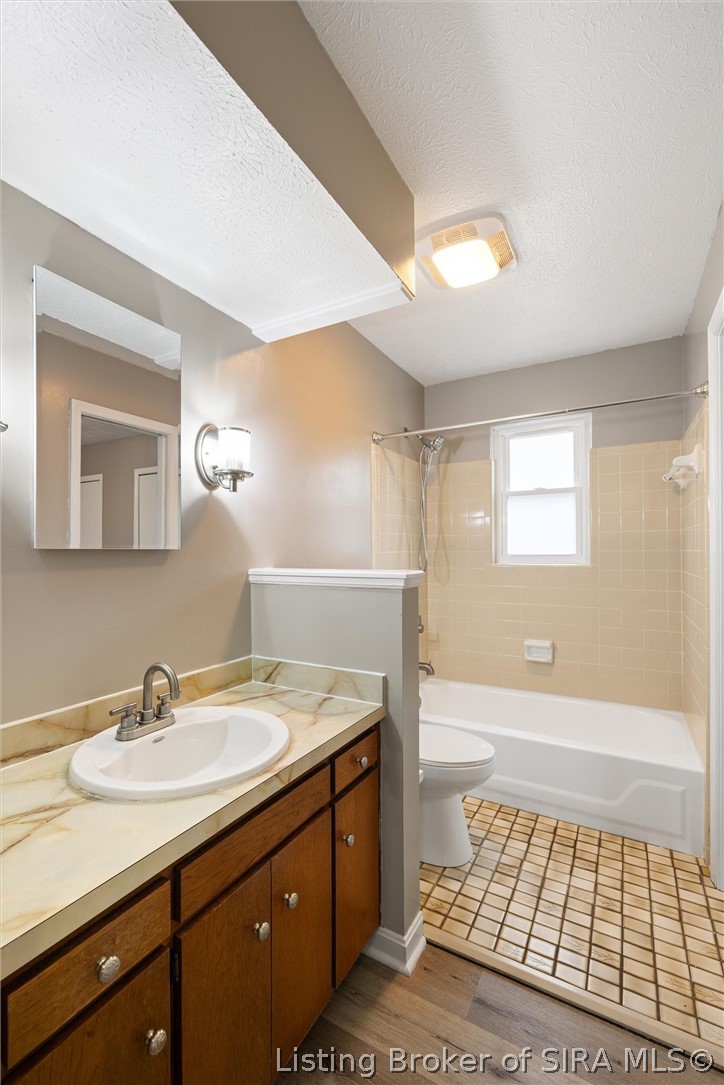 4600 Scott Drive Property Photo 16