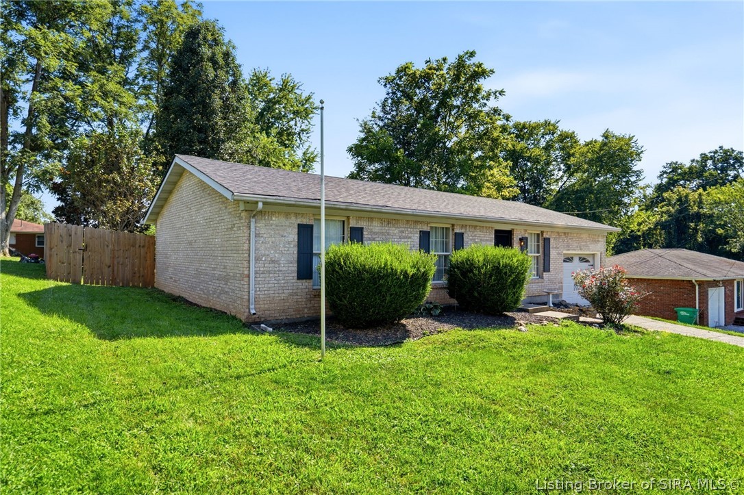1790 Payne Street Property Photo 3