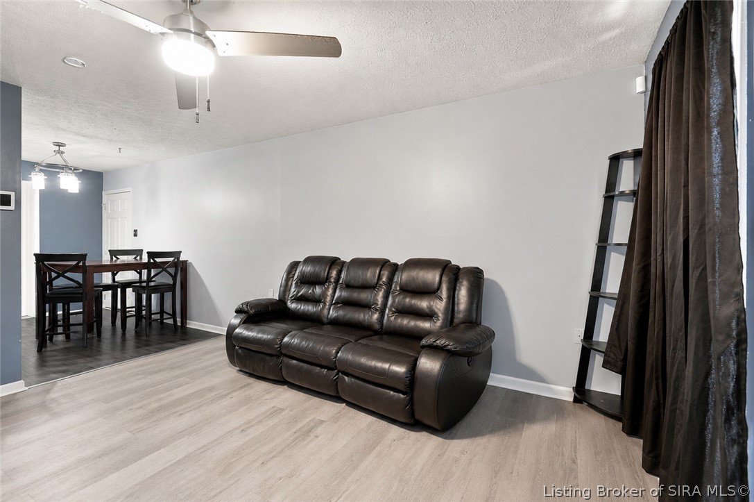 1790 Payne Street Property Photo 4