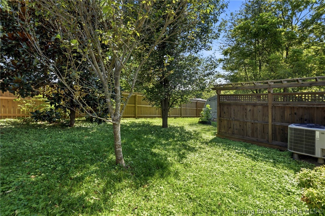 1790 Payne Street Property Photo 25