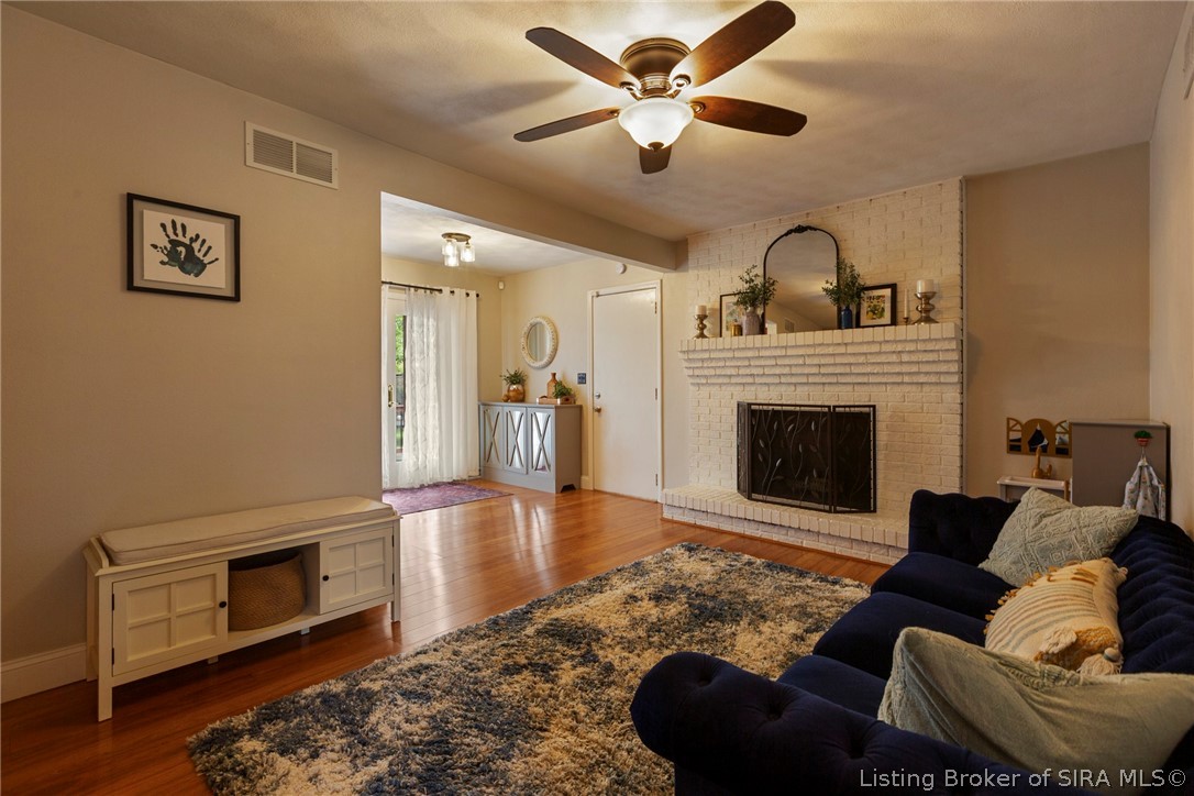 3609 Doe Run Way Property Photo 19
