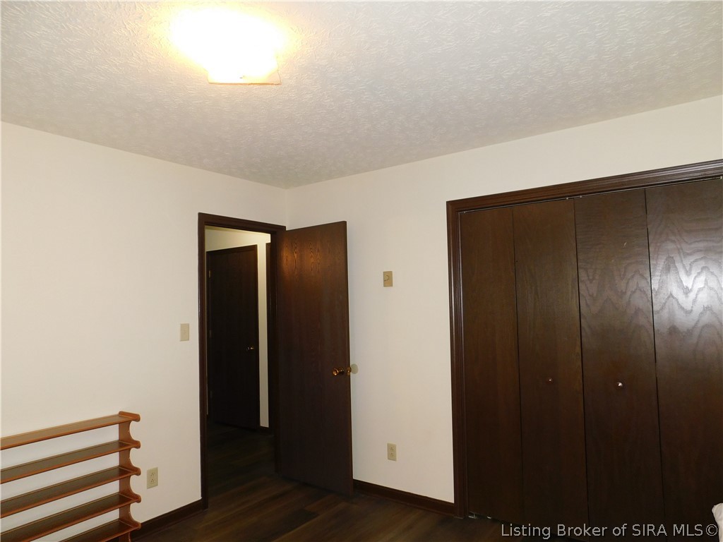 10 Campbell Court Property Photo 19