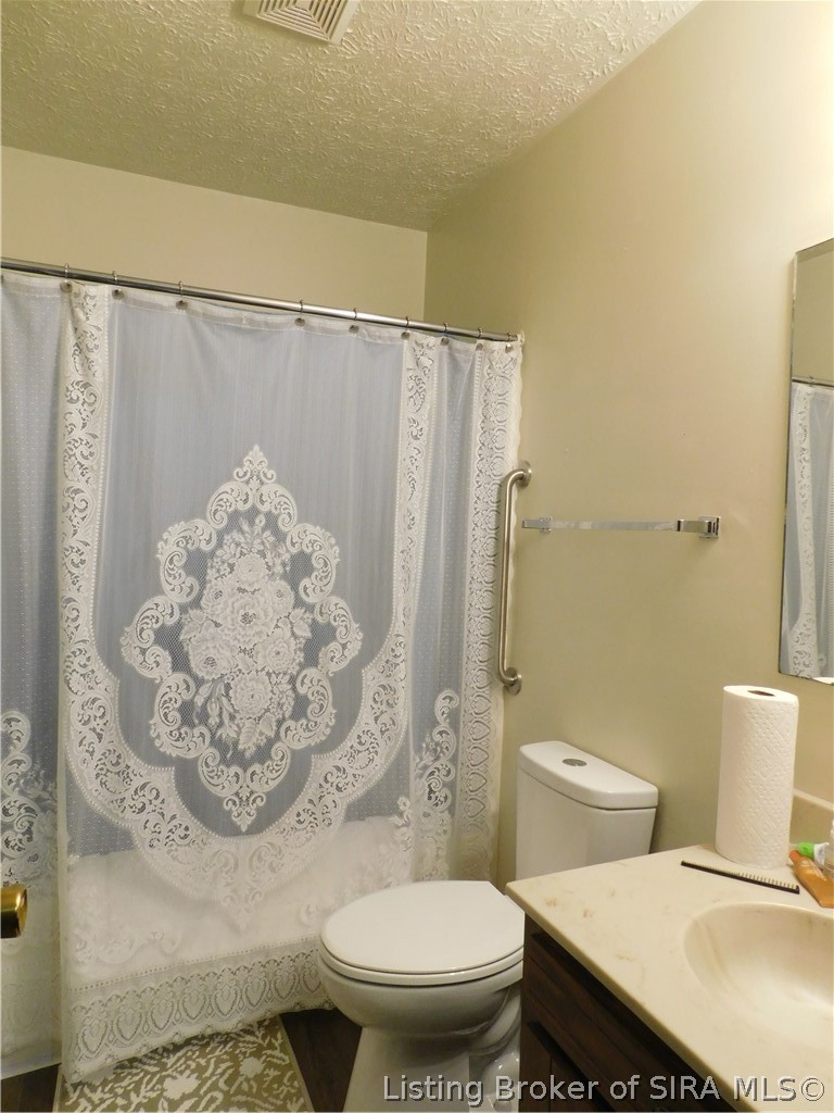10 Campbell Court Property Photo 24
