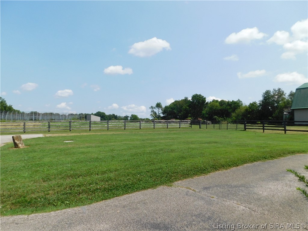10 Campbell Court Property Photo 25