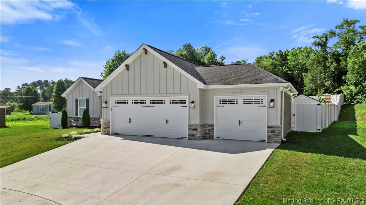 904 Rockabilly Court Property Photo 55