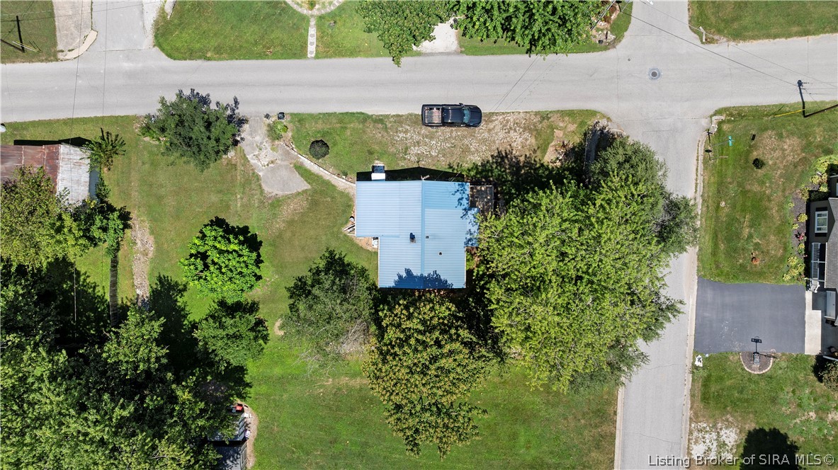 814 N College Avenue Property Photo 2