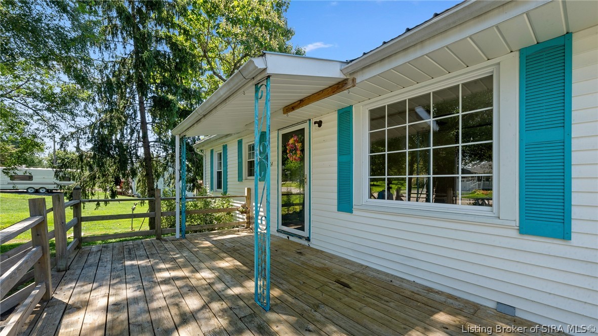 814 N College Avenue Property Photo 8