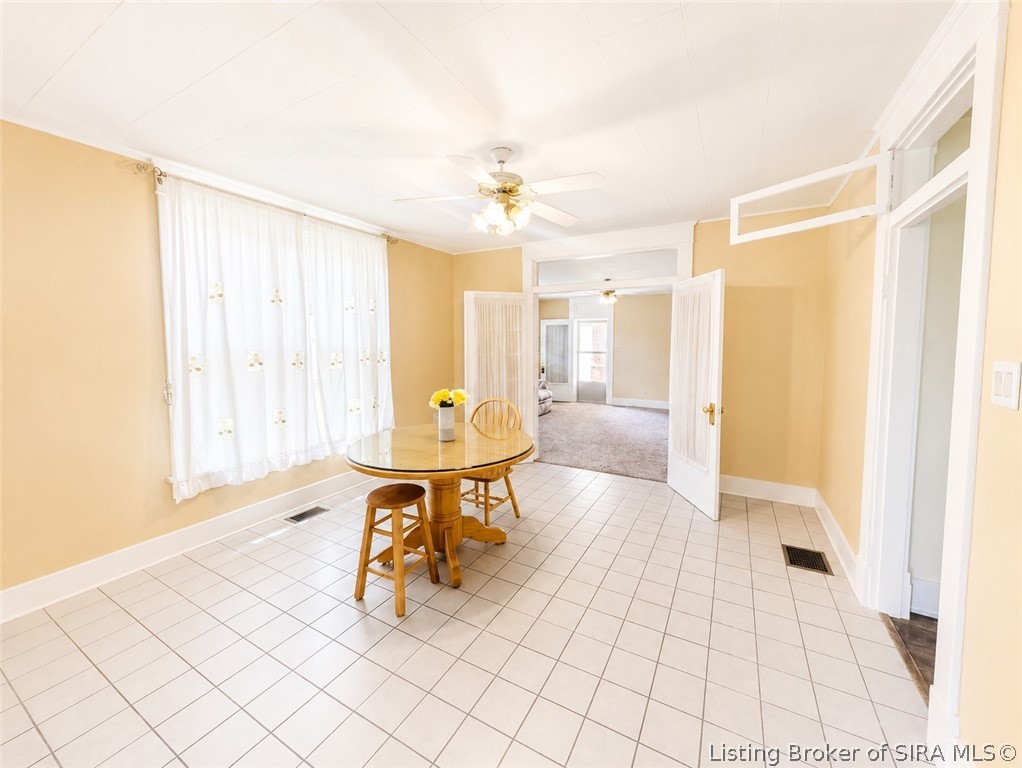 929 S Main Street Property Photo 16